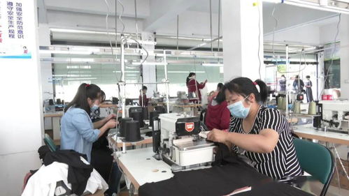 復(fù)工拓市場(chǎng)，網(wǎng)絡(luò)銷(xiāo)售助扶貧——保康制衣廠(chǎng)心系貧困鄉(xiāng)親，點(diǎn)亮希望之光
